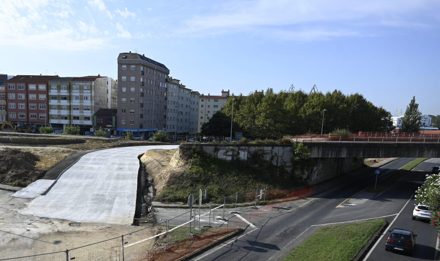 Comienzan las labores de asfaltado del bypass temporal de la avenida de As Pías