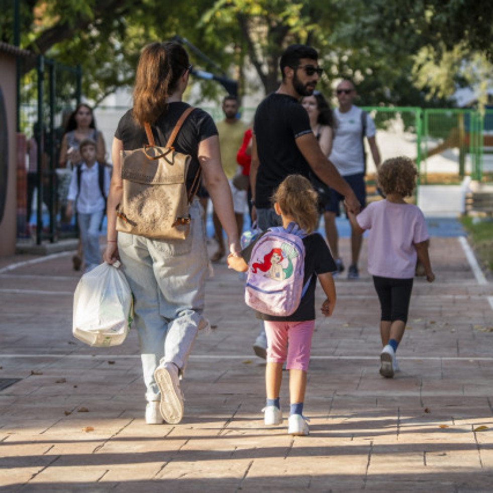 La DGT inicia este lunes una campaña especial de vigilancia del transporte escolar en las carreteras gallegas