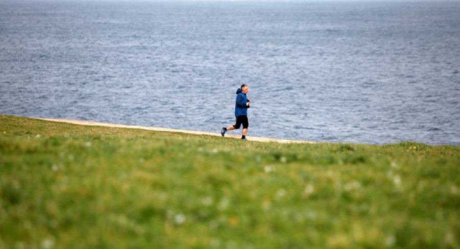 Un frente dejará a A Coruña este viernes en riesgo amarillo por lluvia y oleaje