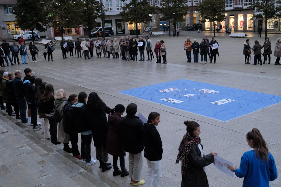 Un círculo de silencio en Armas exige el cese de los conflictos bélicos