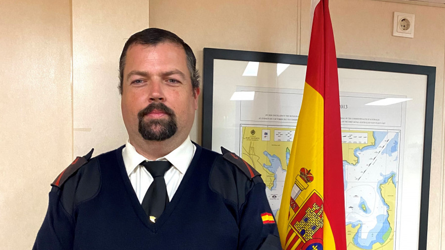 La rápida actuación de un marinero del "Cantabria", crucial en una emergencia sanitaria