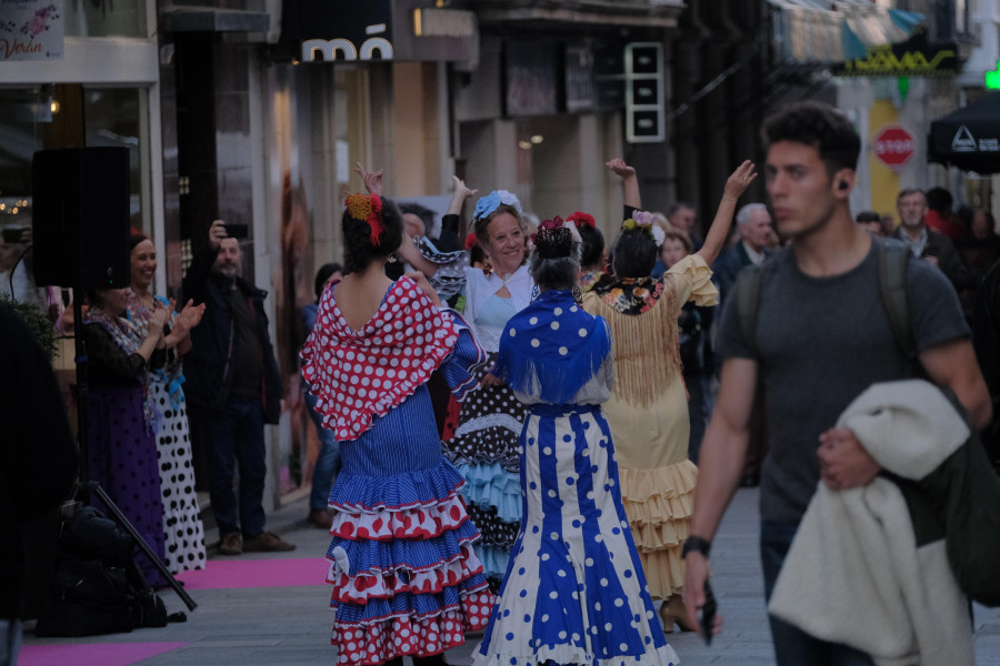 Fashion Night y Black Friday se funden en la fiesta del comercio de Ferrol