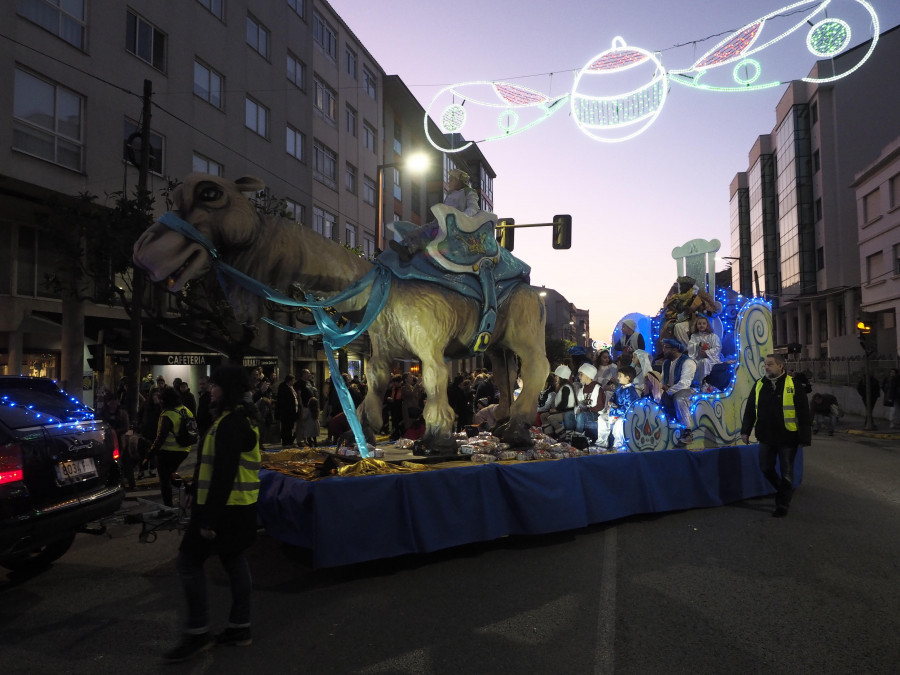 Los Reyes Magos llegan este viernes a Fene a ritmo de LaGuaGua, Airiños de Fene y May Dance