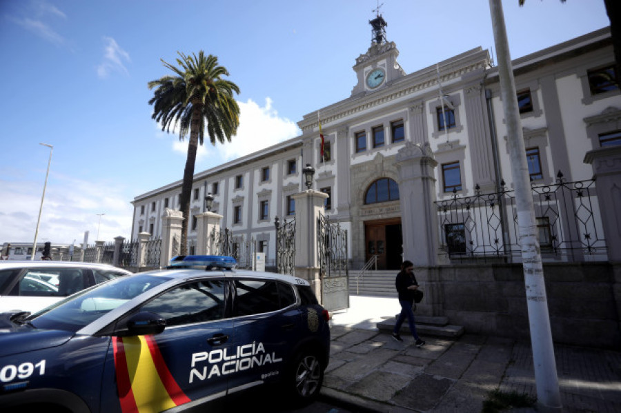 Piden entre 12 y 4 años de cárcel para seis miembros de un grupo que vendía cocaína y heroína en Ferrol