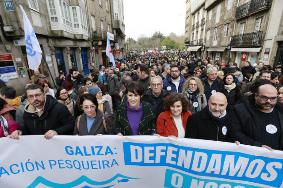 Pontón apoya a los que "se rebelan contra las mentiras" y protegen el medioambiente