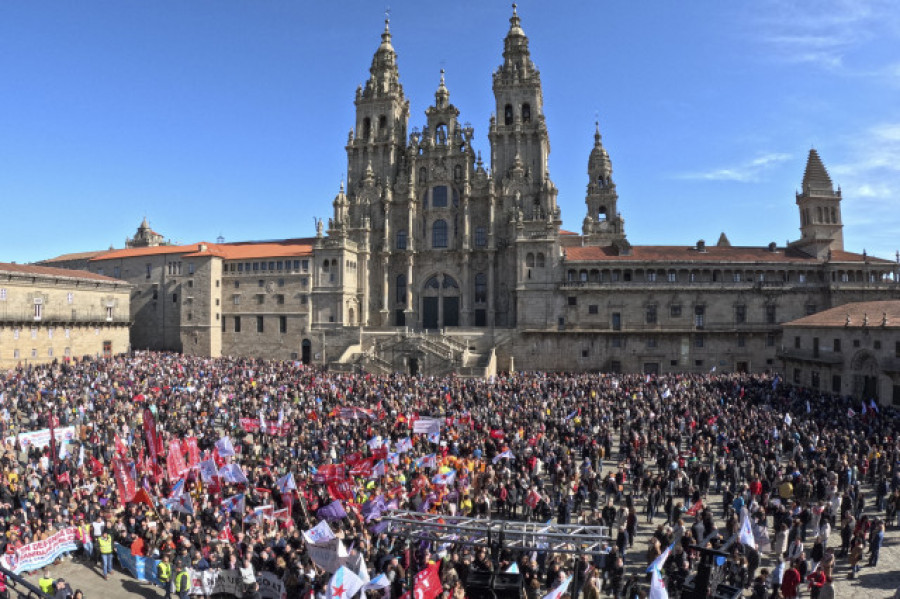 Más de 50.000 personas abarrotarán en el Obradoiro para defender la sanidad pública