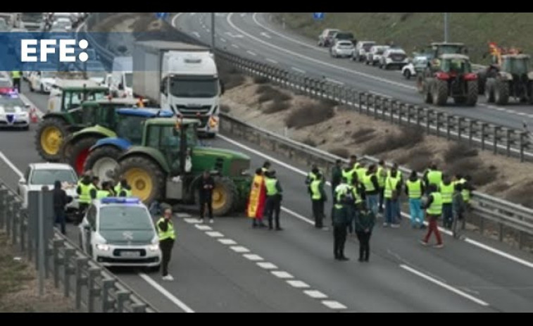 Los transportistas estiman en 35 millones las pérdidas diarias por las protestas