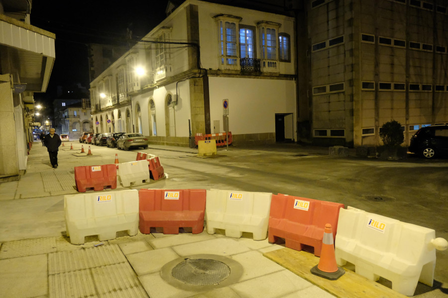 La calle de la Iglesia acomete las obras de su última manzana, con nuevos cambios de tráfico desde hoy