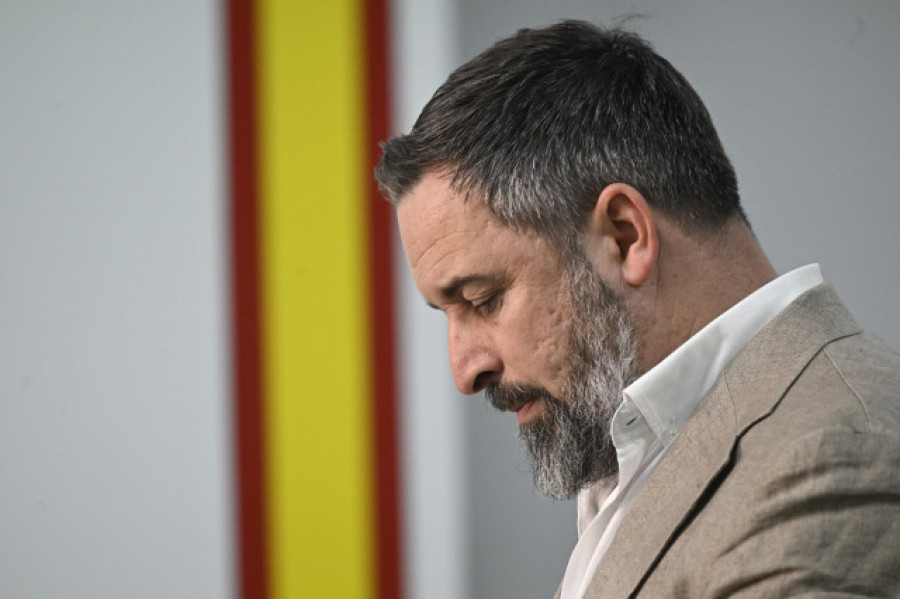 Abascal ironiza sobre Ábalos: "Podría lograr la amnistía de Koldo a cambio de votar los presupuestos"