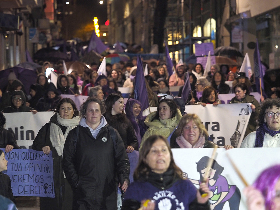 Manifiestos y marchas  en Ferrol y comarca en el 8M para vencer la discriminación