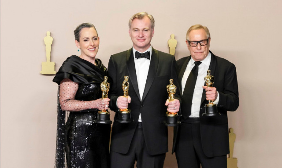 Christopher Nolan, director de 'Oppenheimer', condecorado en el Reino Unido