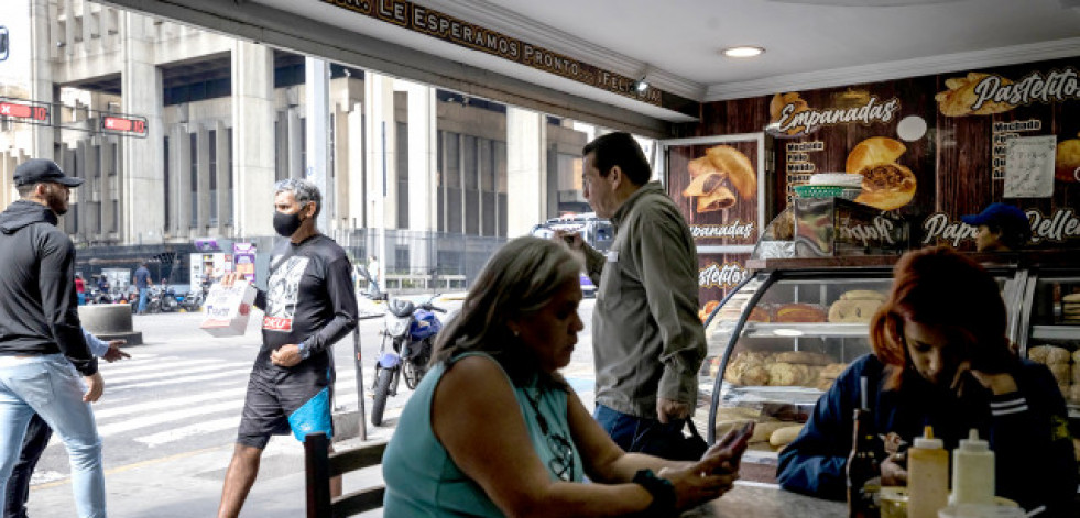 Cerca de 3 millones de venezolanos pasaron hasta un día sin comer en 2023, según encuesta