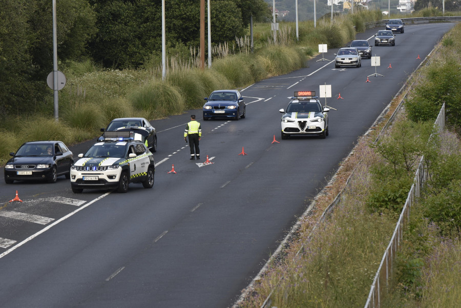 Un vecino de Monfero se enfrenta a pena de cárcel por conducir sin carné