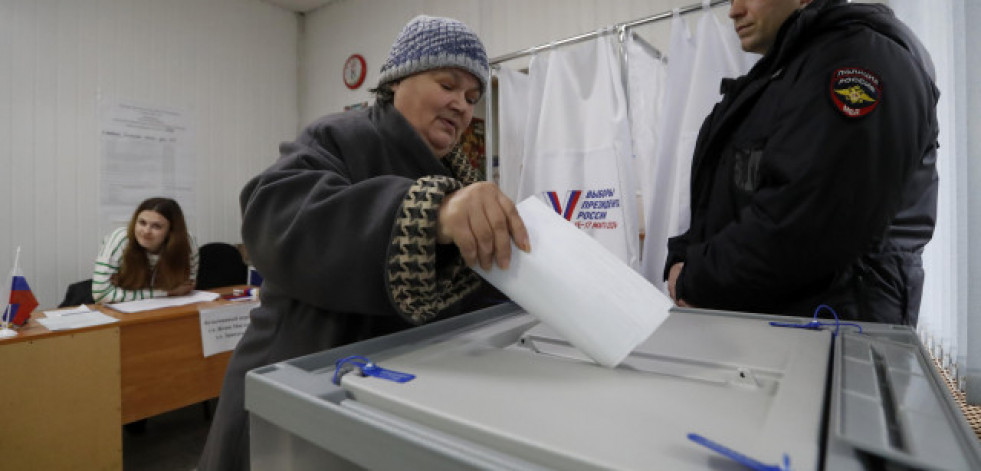 Rusia aparenta normalidad en la segunda jornada de las elecciones