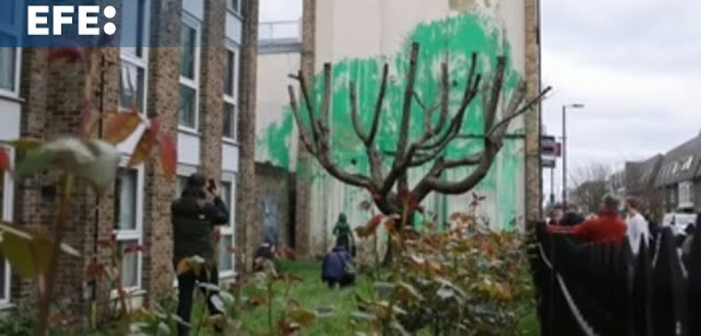 Banksy confirma la autoría en un nuevo mural de un árbol aparecido en Londres