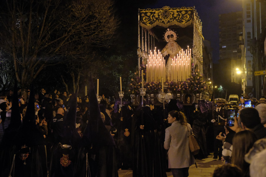 Cristo Rey y la Amargura protagonizan la única procesión del Lunes Santo en Ferrol