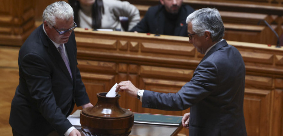 La ultraderecha boicotea la elección del presidente del Parlamento en Portugal