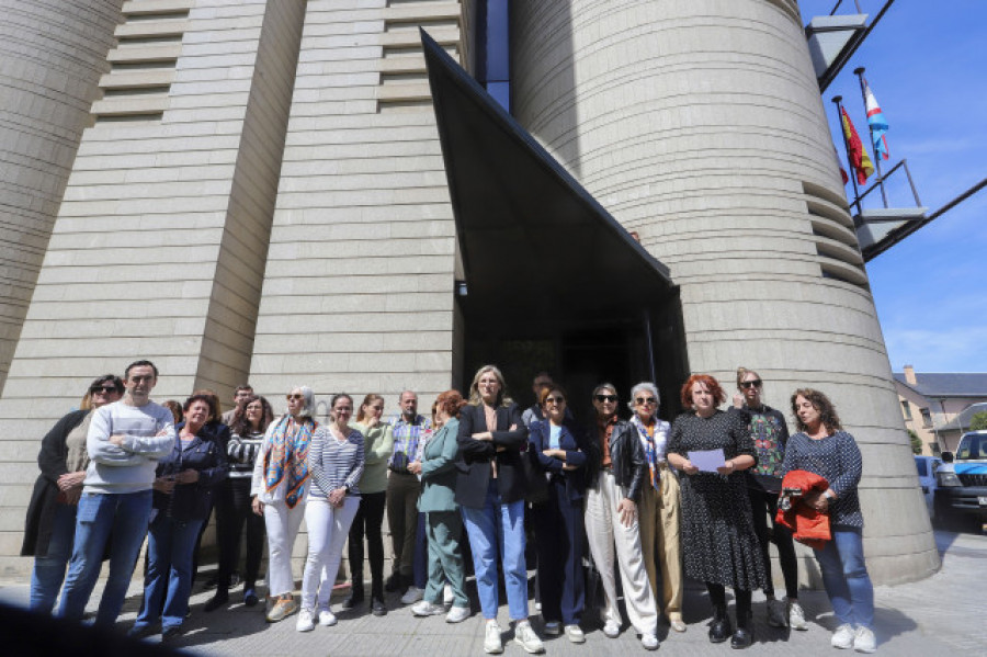 En libertad con cargos los detenidos por agredir al exalcalde de Ponferrada