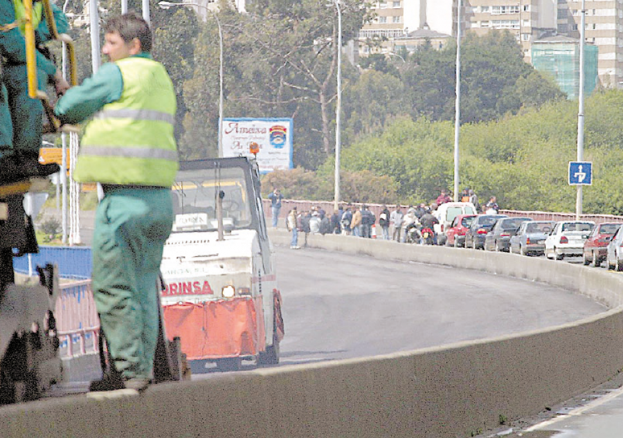 Hace 20 años | El tamaño de la almeja se abordará en el Consello de Pesca