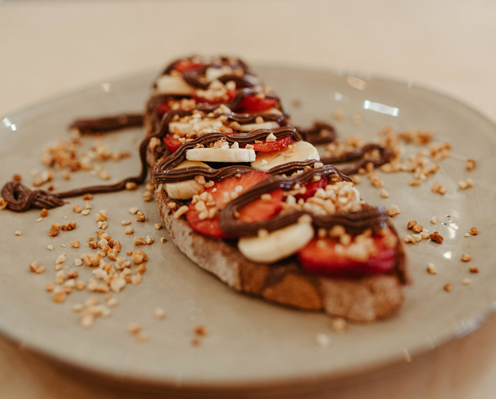 Tostada con frutas