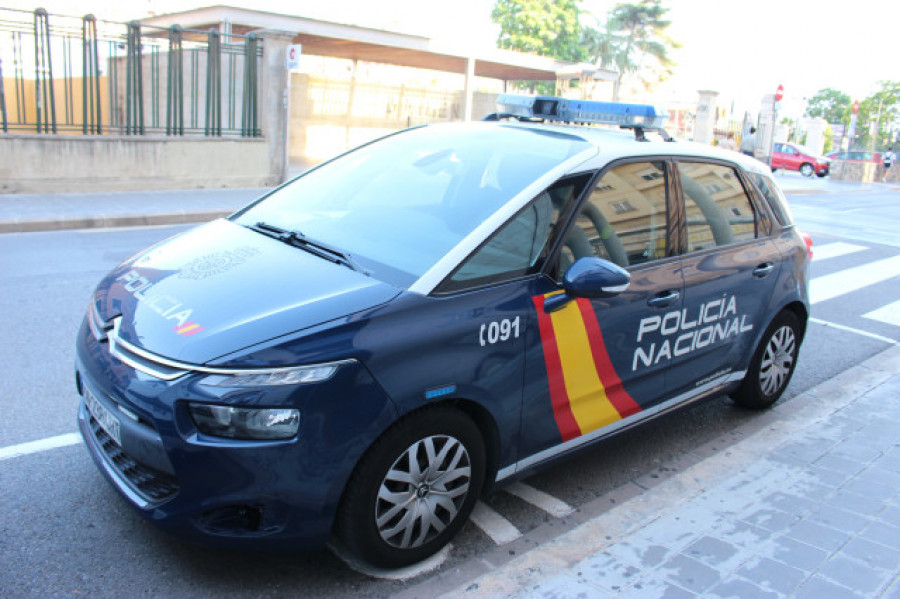 Muere un presunto maltratador al caer por un terraplén cuando trataba de huir de la Policía