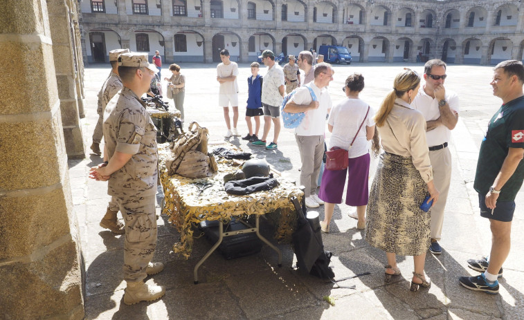 El Arsenal abre sus puertas y celebra con actividades el Día de las Fuerzas Armadas