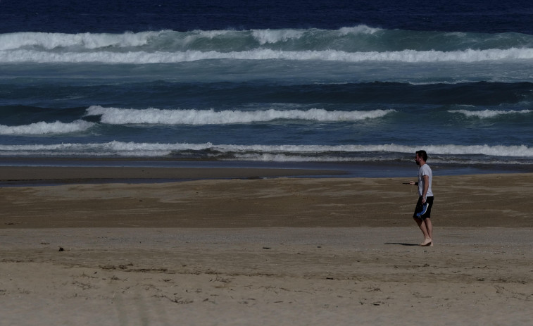 Valdoviño saca a licitación el servicio de limpieza de las playas del municipio