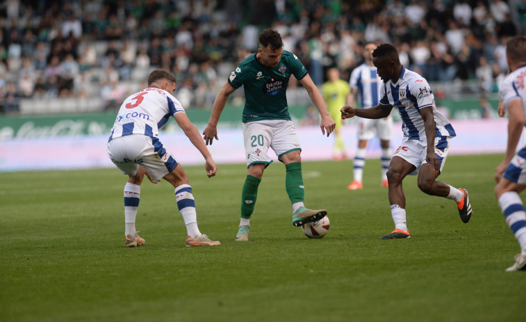 El Racing despierta del sueño