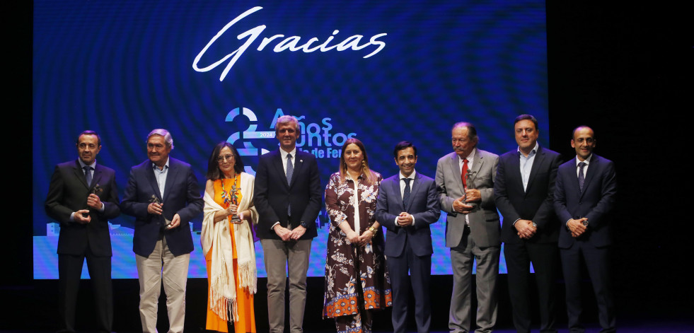 Diario de Ferrol celebra su 25 aniversario con una emotiva gala en el teatro Jofre