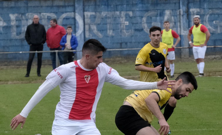 Copa Ferrol en el Campo Misael Prieto de Meirás entre O Val y el Miño