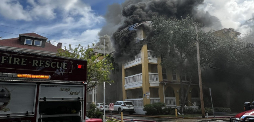 Tiroteo e incendio en un edificio de apartamentos en Miami