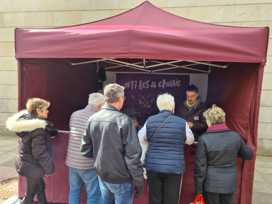 "Ti tes a chave", avanza  la campaña para conseguir el reciclaje de residuos orgánicos en Narón