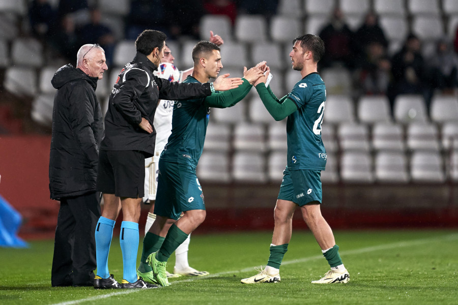 Manu Justo se despide del Racing buscando minutos en León