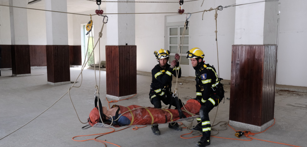 Simulacro da ONG Briegal e CASAGA no Cuartel Sánchez Aguilera