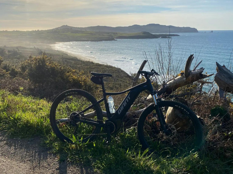 Rutas guiadas en ebike por Ferrol, organizadas por Equiocio