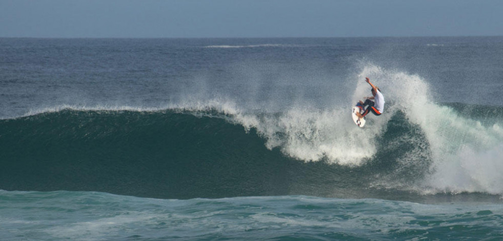 Primer encuentro de buenas prácticas de la Red de Pueblos de Surf, en Valdoviño