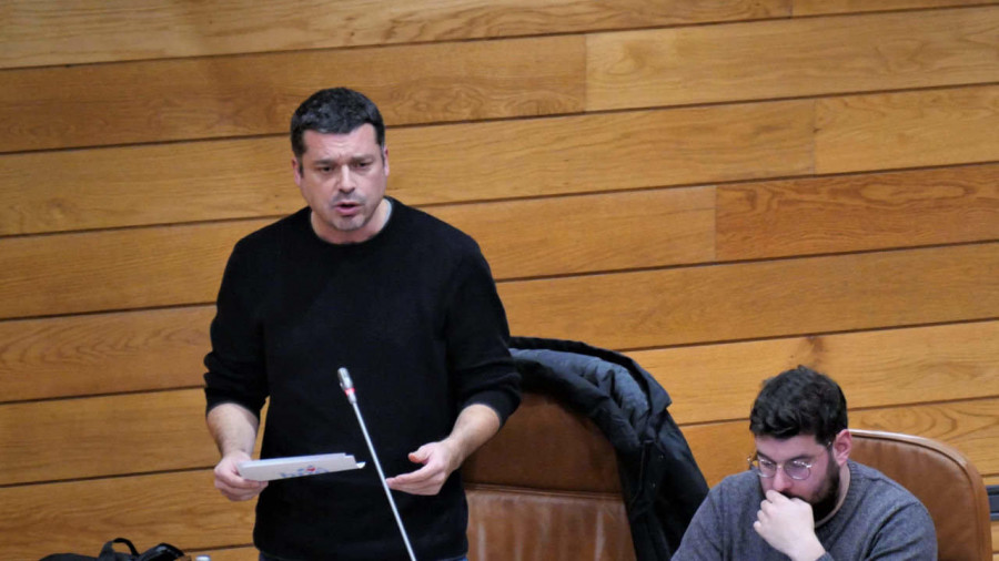 El Parlamento gallego acuerda pedir diques de reparaciones y construcción