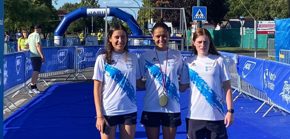 “Listas para darlo todo” en la Copa júnior de Hungría de triatlón