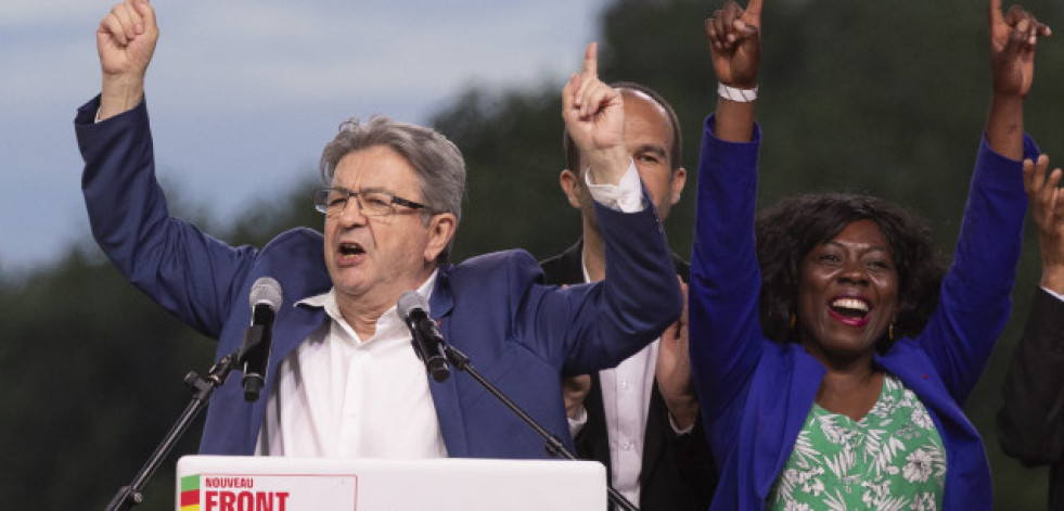 La izquierda frena a la ultraderecha y logra una mayoría simple en Francia