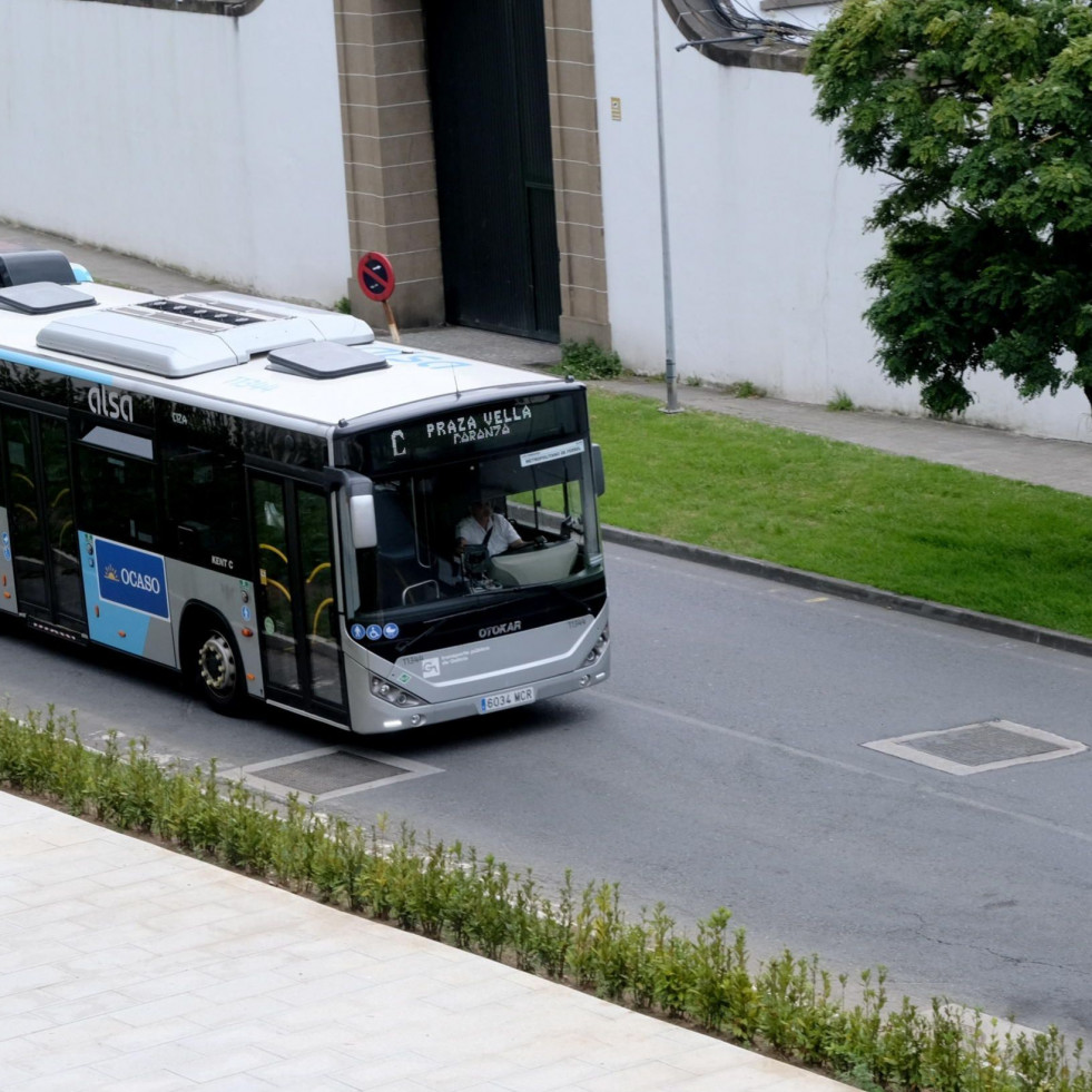 La CIG cifra en un 90% el apoyo a la huelga indefinida del servicio de transporte urbano en Ferrol