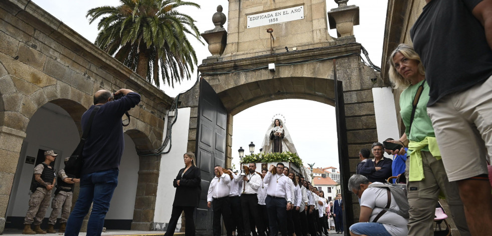 La devoción por la Virgen del Carmen, “Stella Maris”, se vive en las calles de Ferrol