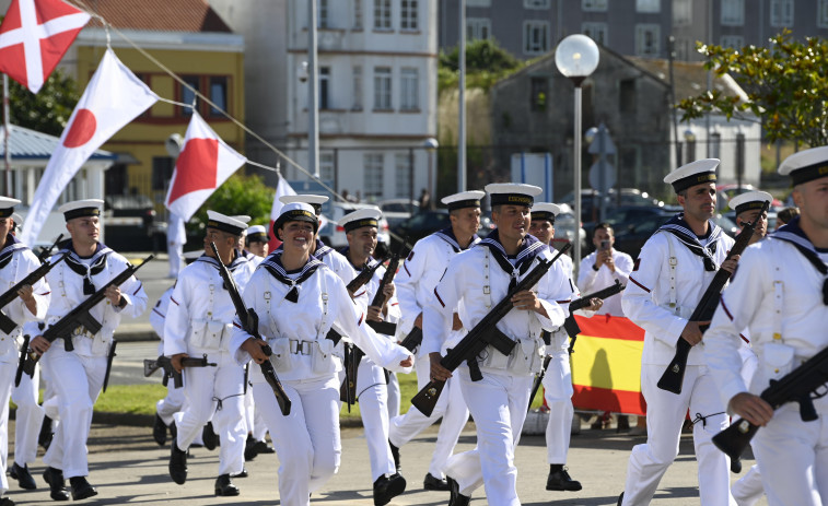 Multitudinaria Jura de Bandera en Ferrol: ¡búscate en nuestra galería!