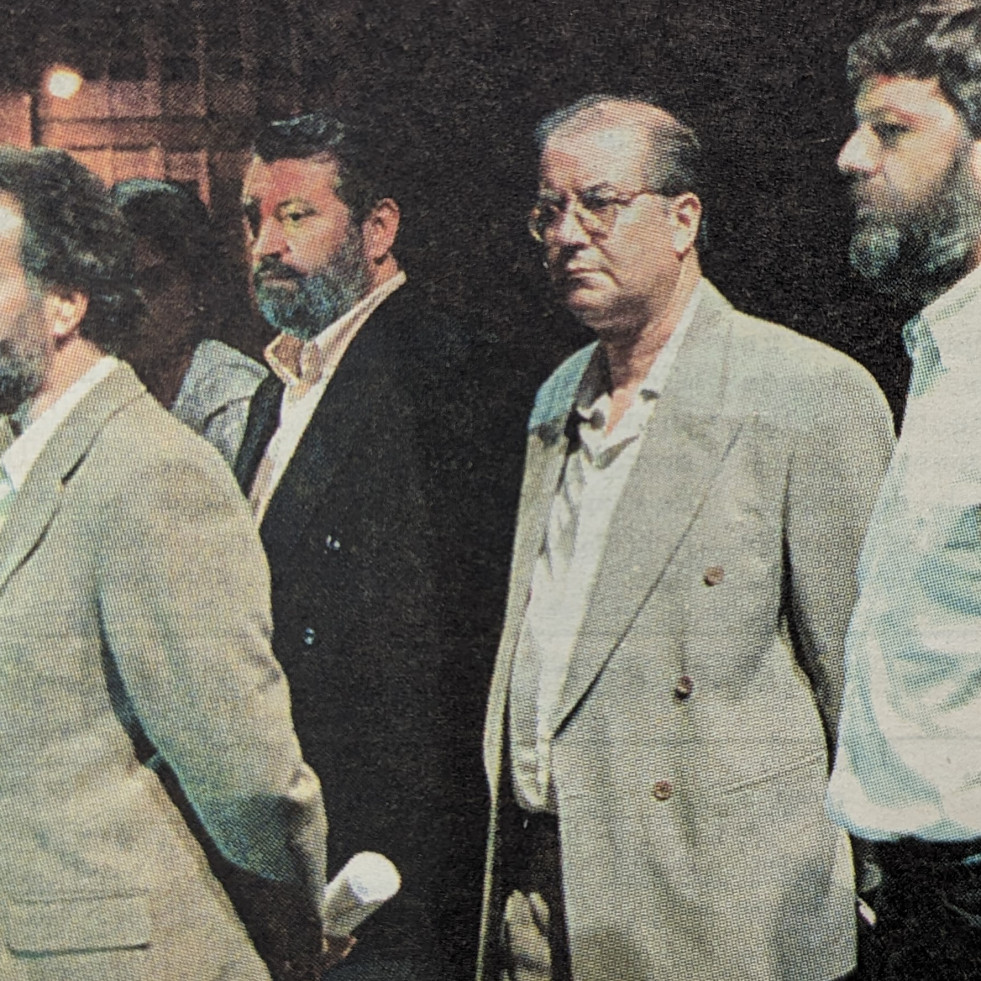 Amaral, Víctor Manuel y Carlos Núñez: así fueron las fiestas de Ferrol en 1999