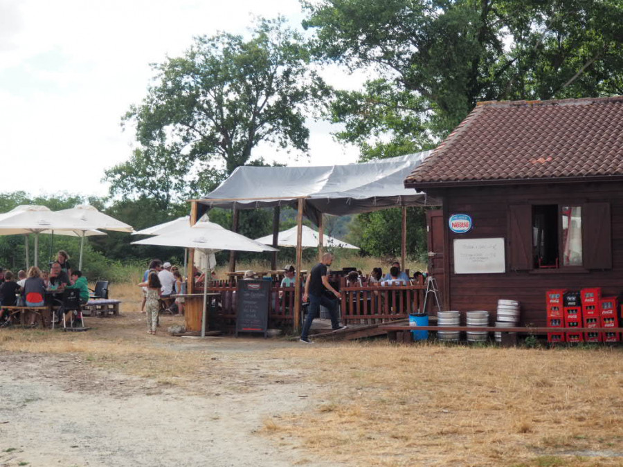 El chiringuito de A Madalena, en Cedeira, ofrecerá conciertos y actividades culturales