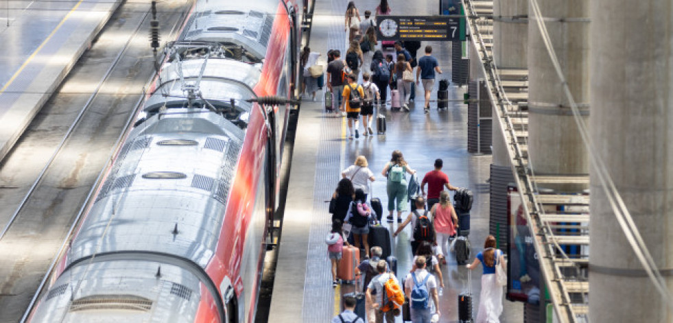 Los afectados por la cancelación de trenes podrán reclamar el precio del billete, el alojamiento o comida