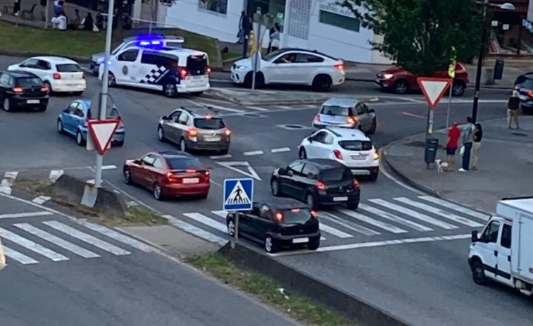 Persecución policial de Ferrol Vello a San Xoán que termina con un conductor detenido