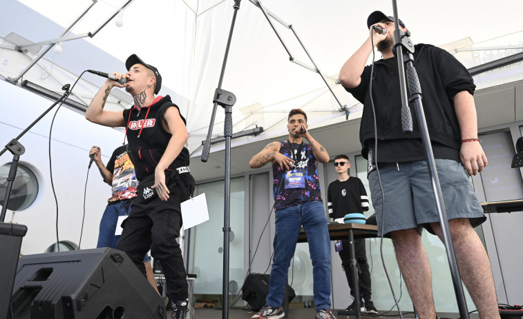 SOZAT vence en una “batalla de gallos” que evidencia el éxito de la cultura rap en Ferrol