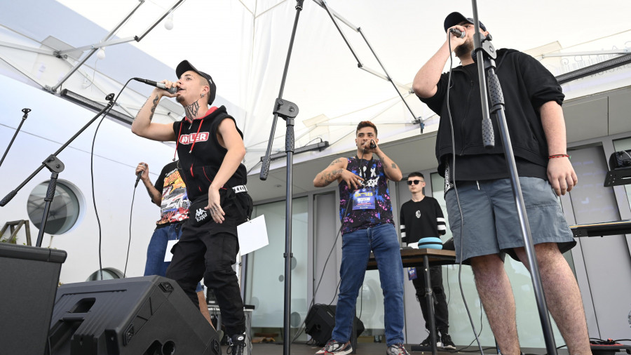 SOZAT vence en una “batalla de gallos” que evidencia el éxito de la cultura rap en Ferrol