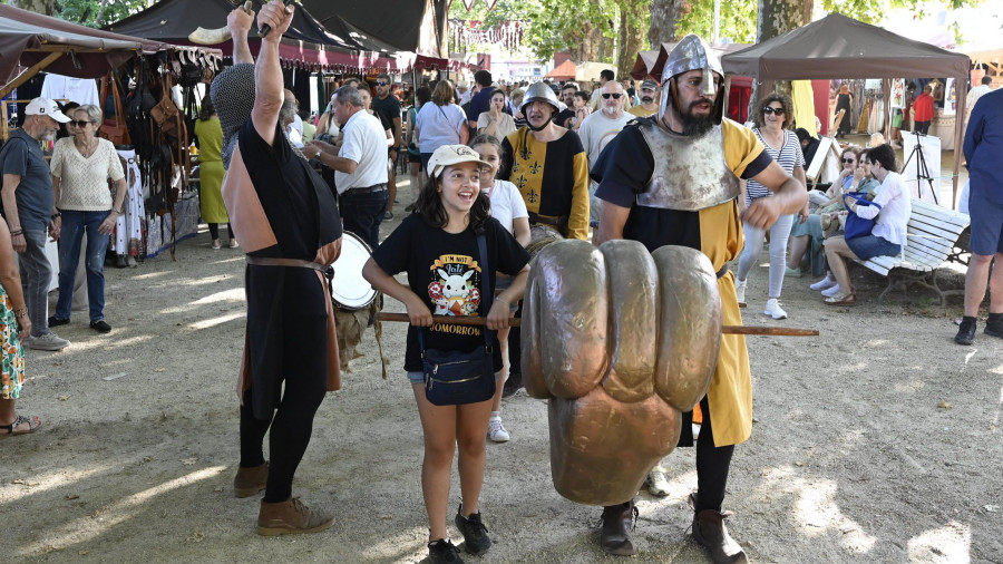 Ferrol Vello se prepara para el último día de Mercado medieval