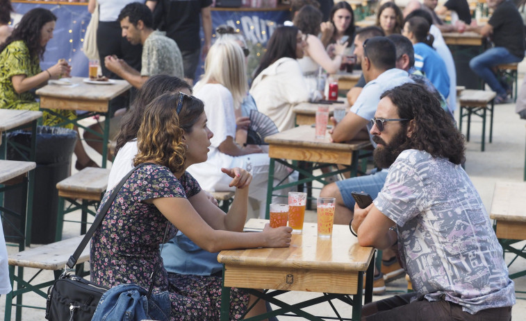 Oda a la cerveza en Ferrol con 60 tipos para probar en la feria desde el jueves